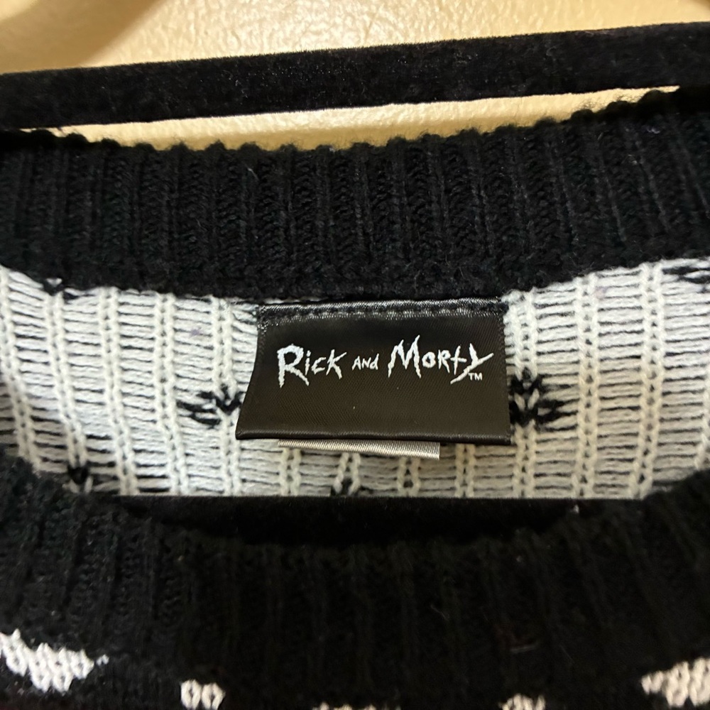 Rick And Morty Ugly Christmas Sweater Men’s L Happy Human Holiday Crew Neck - Picture 5 of 7